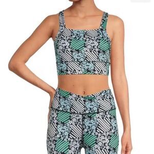 New People Movement Under Control Sports Bra and leggings set  size M